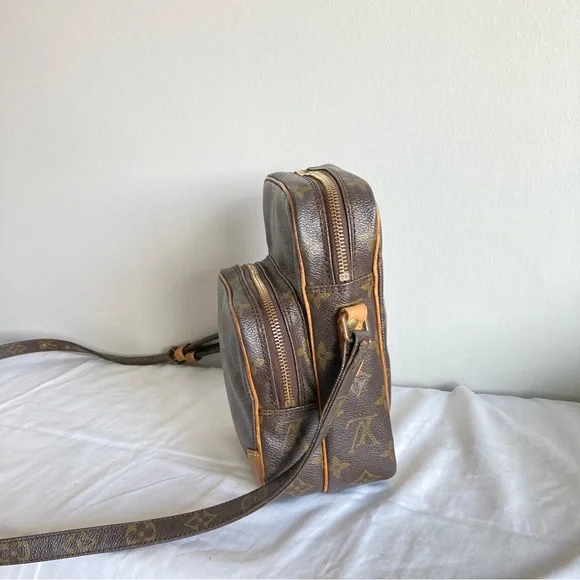 LOUIS VUITTON Monogram Vintage Crossbody Amazone Amazon Nile St. Cloud Bag Purse - Picture 2 of 9